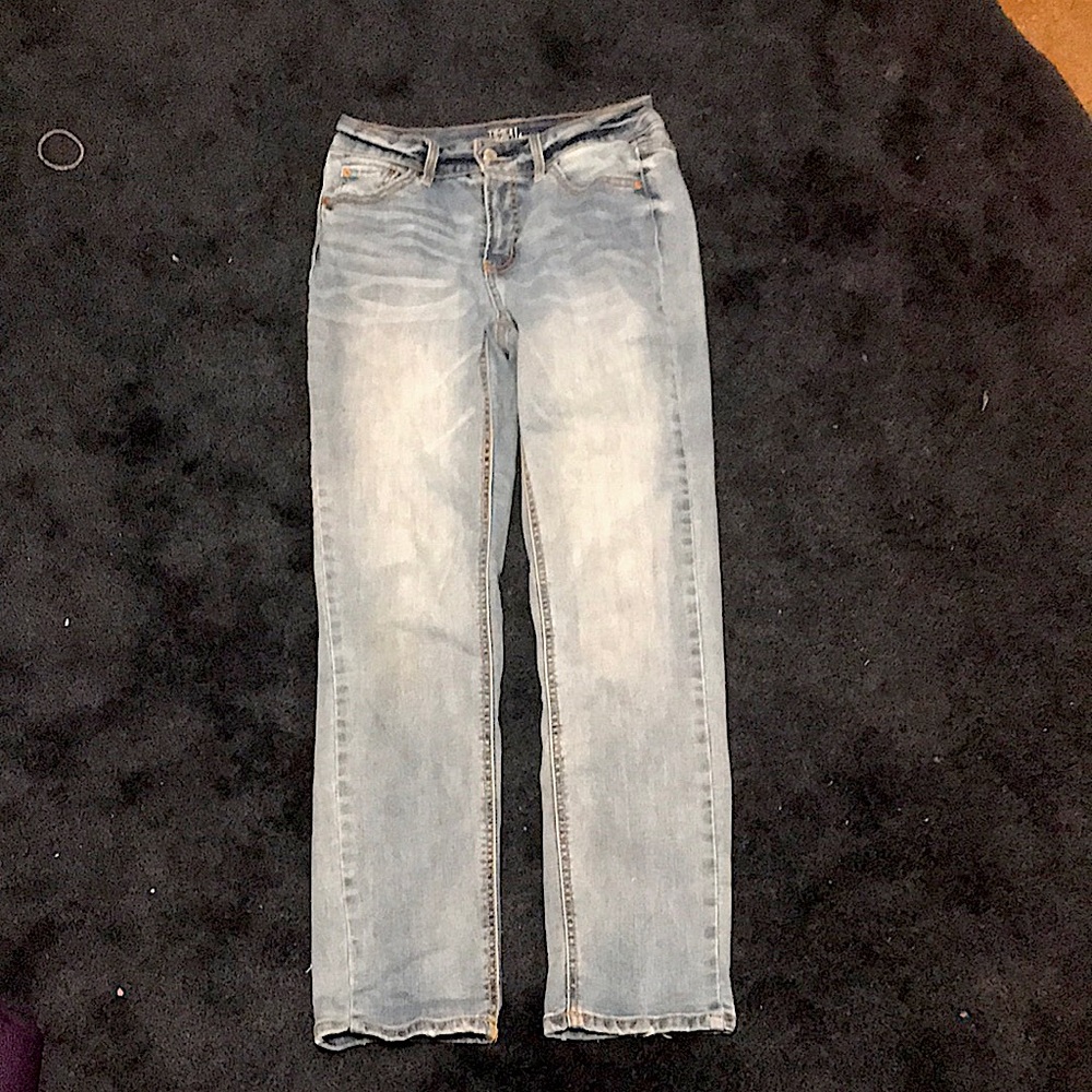 Light wash straight leg jeans